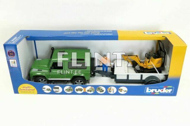 Land Rover Defender (61,5x14x18,5cm) + peräkärry + pienkaivuri JCB Bruder Land Rover Defender (61,5x14x18,5cm) + peräkärry + pienkaivuri JCB Bruder