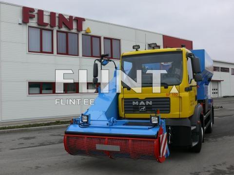 Iseliikuv söödamikser MAN baasil Iseliikuv söödamikser MAN baasil