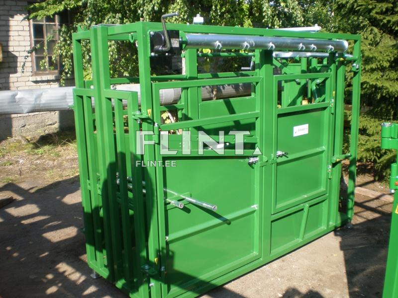 Livestock cattle crushes DINAPOLIS Livestock cattle crushes DINAPOLIS