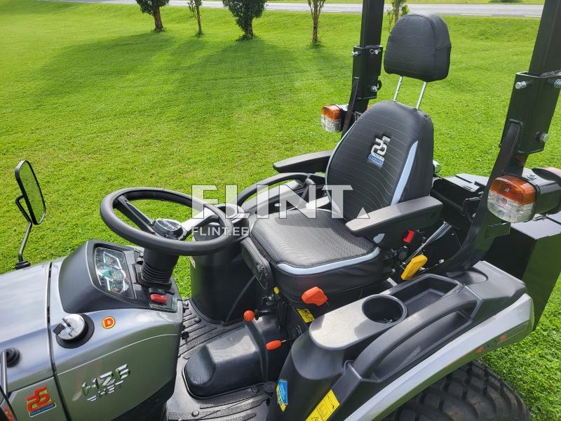 Traktor Solis 26 HST Special Edition Traktor Solis 26 HST Special Edition
