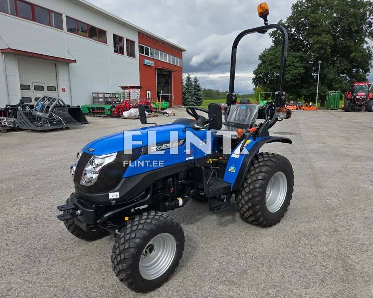 Tractor Solis 26 (6+2)