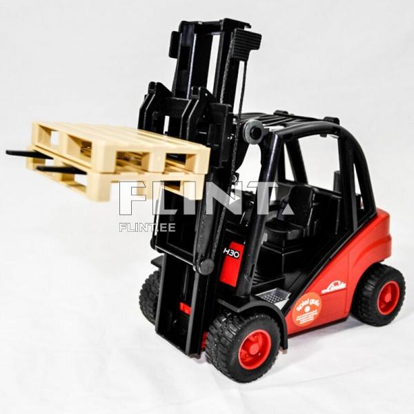 Kurottaja Linde H30D (29x9,2x22cm) Bruder Kurottaja Linde H30D (29x9,2x22cm) Bruder