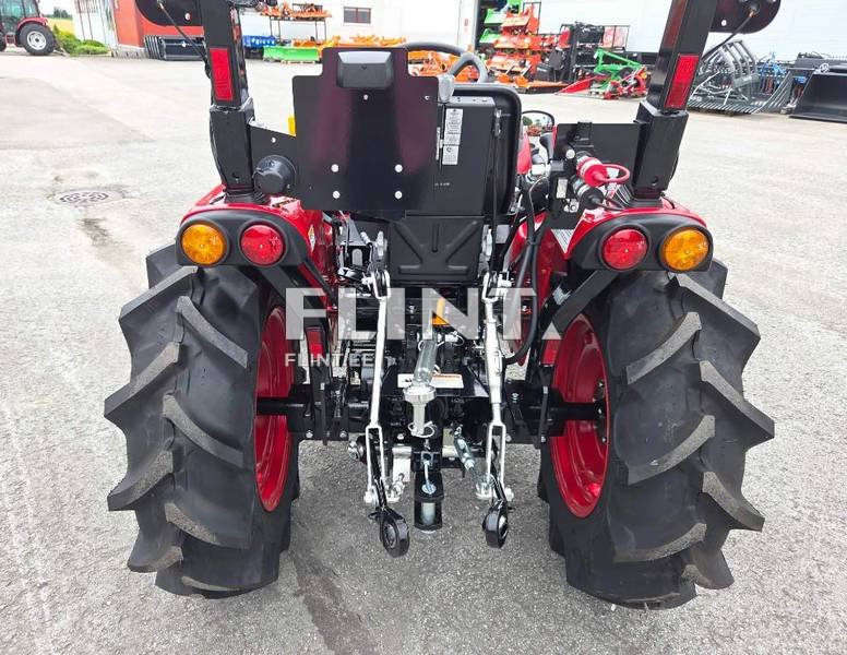 Tractor TYM T2500L ST (6+2)
